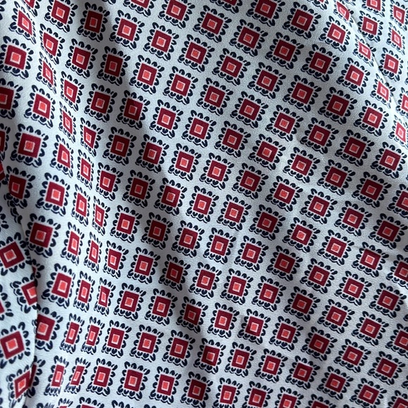 J Crew White/Burgundy Printed Blouse Size L - Picture 7 of 7